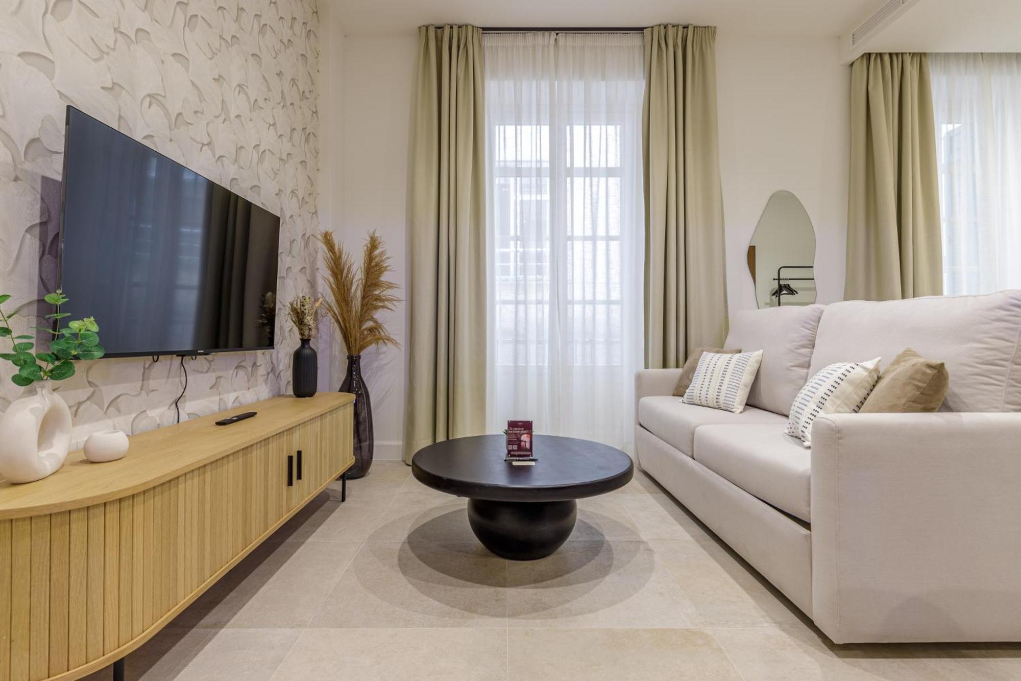 Plaza Del Siglo Suites & Boutique Apartments By Caleta Homes Málaga Exterior foto